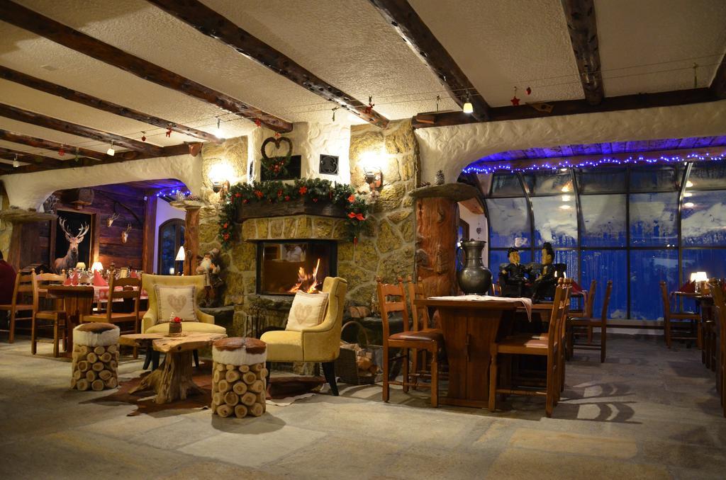 Hotel La Cambuse Les Collons Bagian luar foto